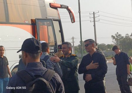 اعزام ۲۵۳ نفر از بندرلنگه به آیین تشییع رهبر شهید