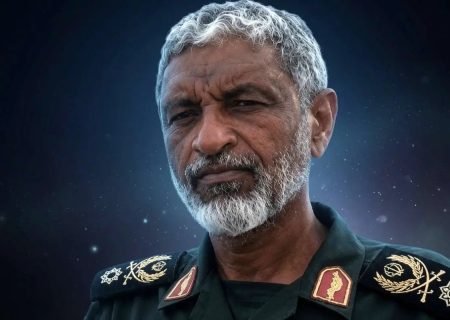 علی عظمایی فرمانده جدید نیروی دریایی سپاه